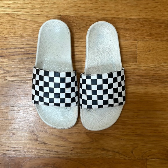 checkered van slides